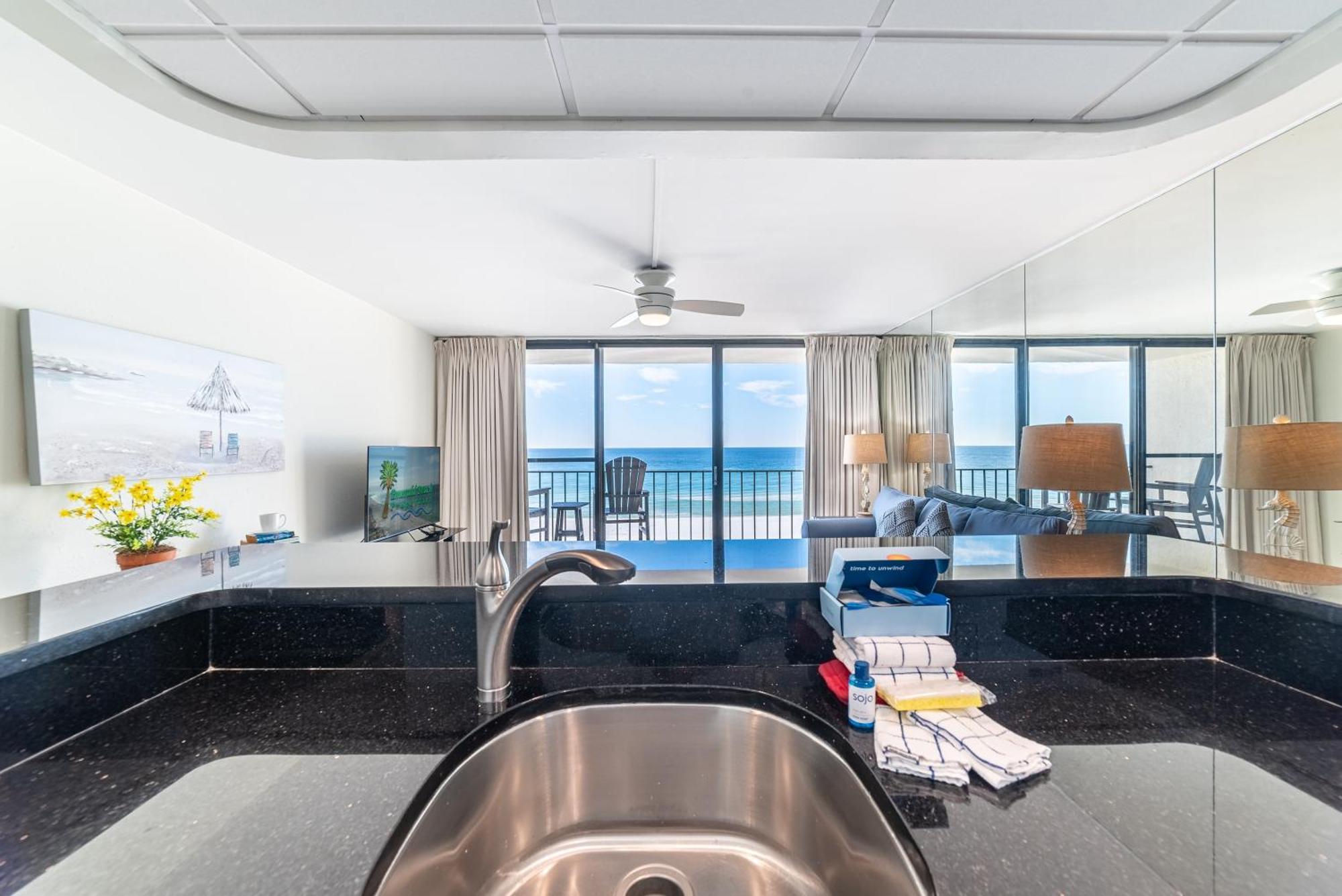 Edgewater 3-0409 'sunset Place' Holiday home